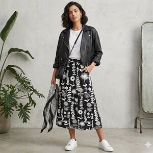 Mondi Black White Floral Midi Skirt A-Line Button Front Botanical Print Size S